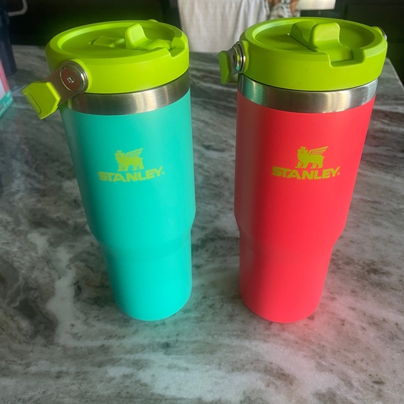 2 Stanley’s - Picture 2 of 12